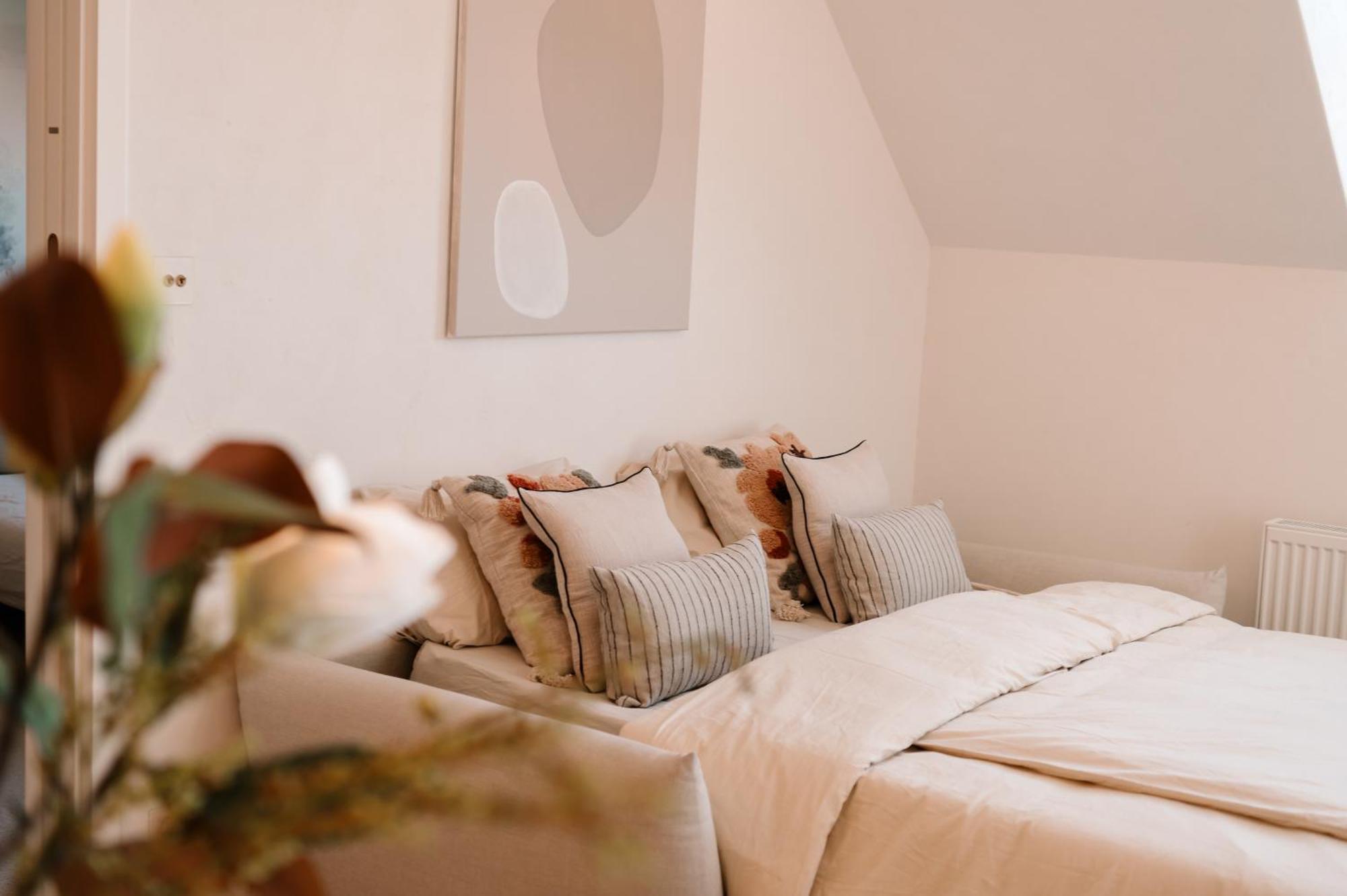 New Design Top-Class Suite Next To The Castle-Free Parking-Terrace Bratislava Esterno foto