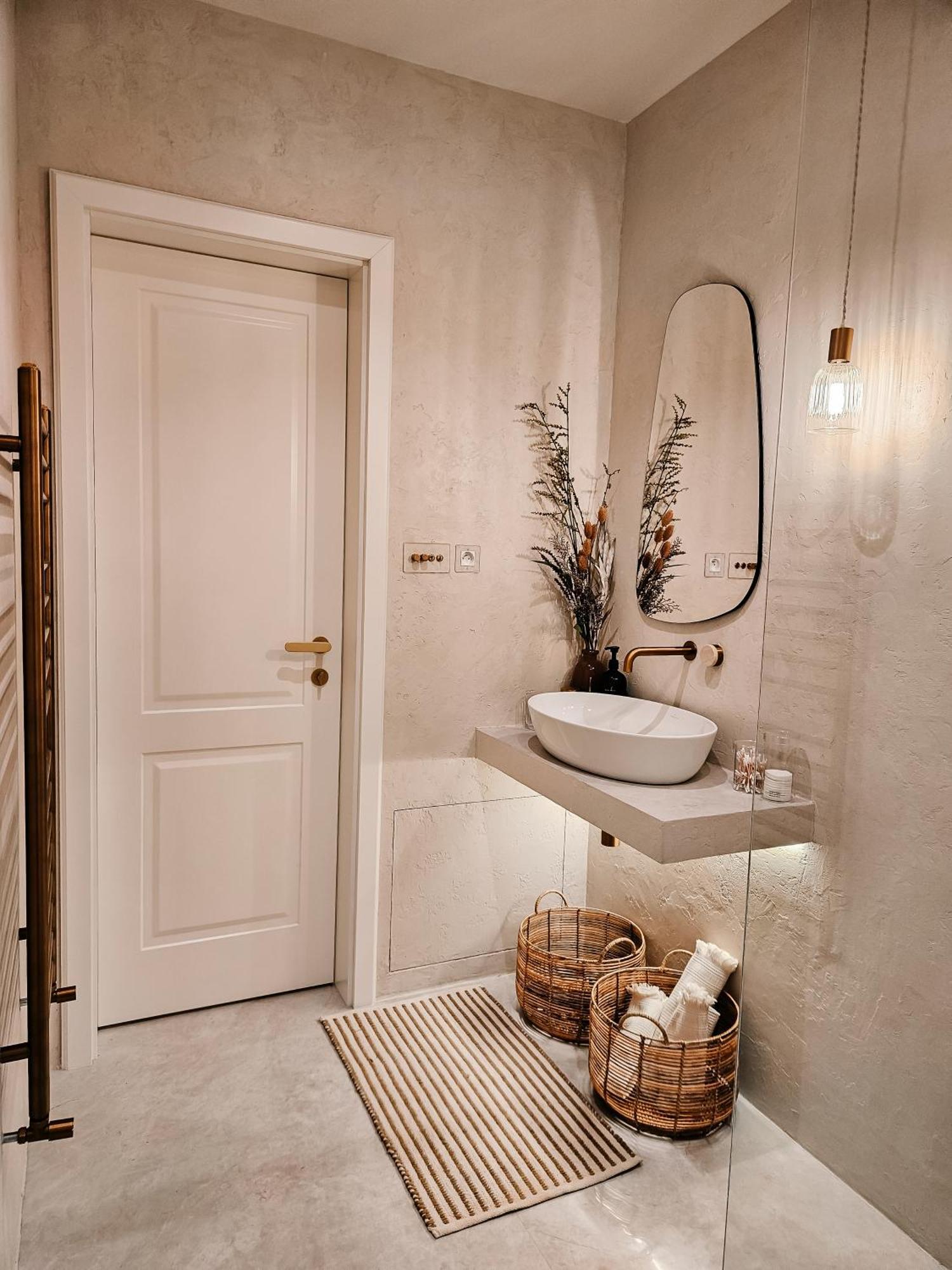 New Design Top-Class Suite Next To The Castle-Free Parking-Terrace Bratislava Esterno foto